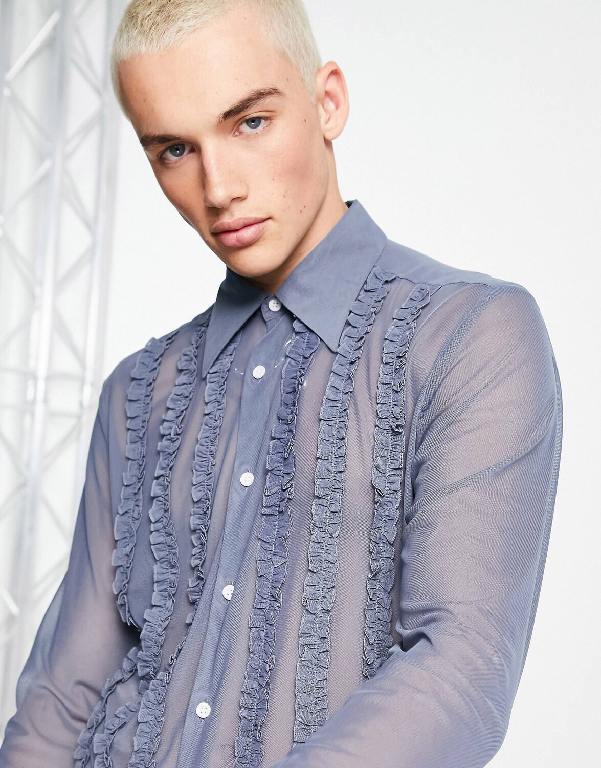 

Синяя сетчатая рубашка суперскинни с рюшами спереди ASOS DESIGN
