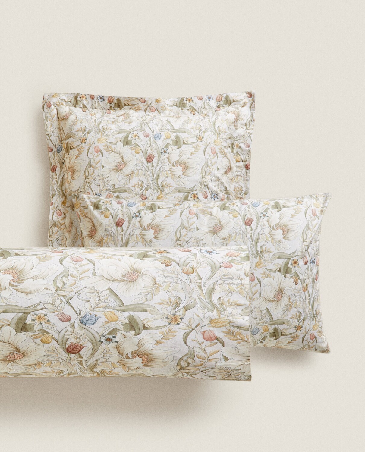 

Наволочка Zara Home Floral Print, мультиколор