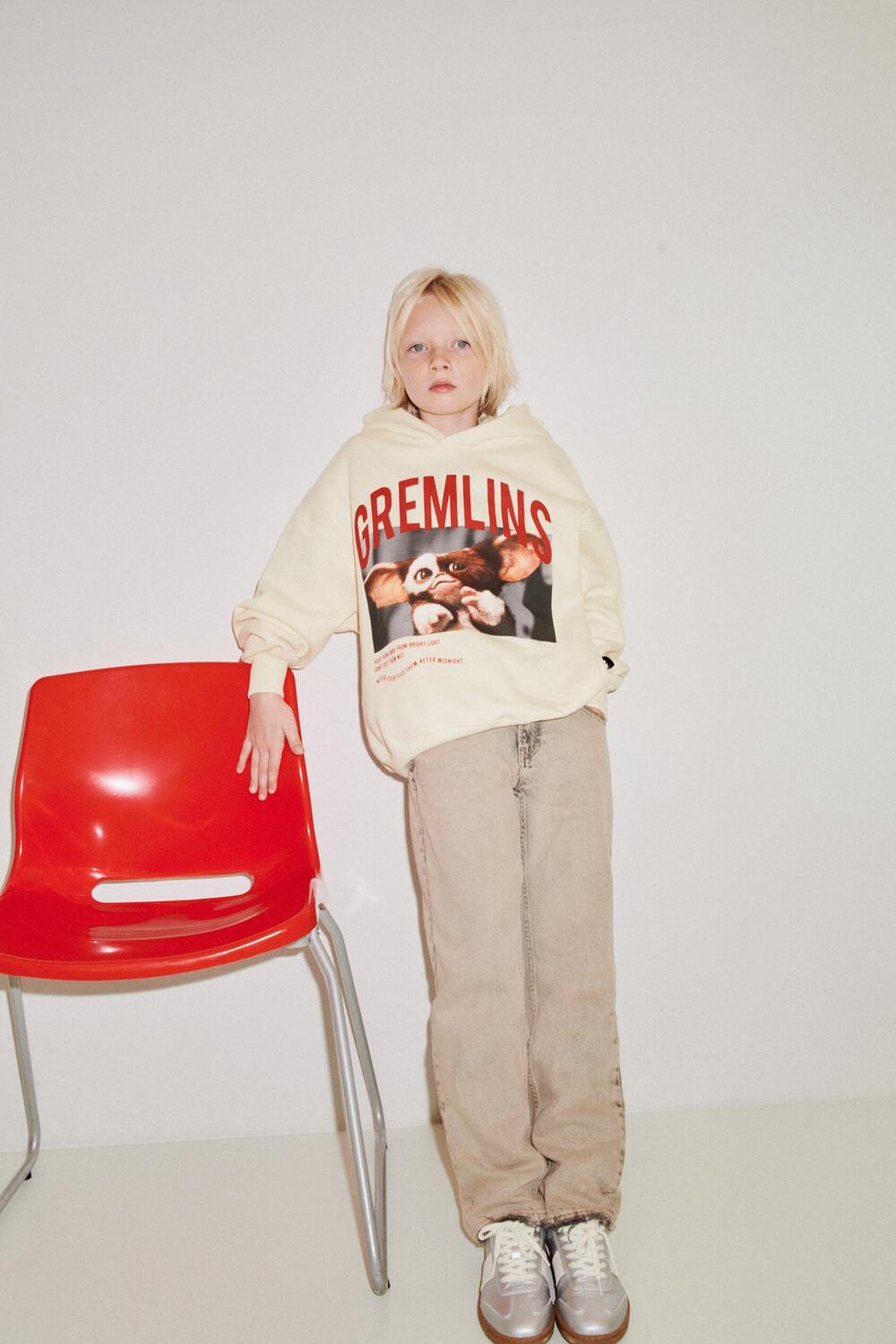 

Толстовка с капюшоном «гремлины» ZARA, экрю