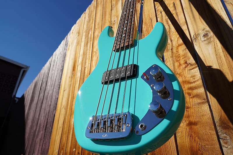 цена Басс гитара G&L USA Series 750 CLF-Research L-1000 Turquoise 5-String Electric Bass Guitar