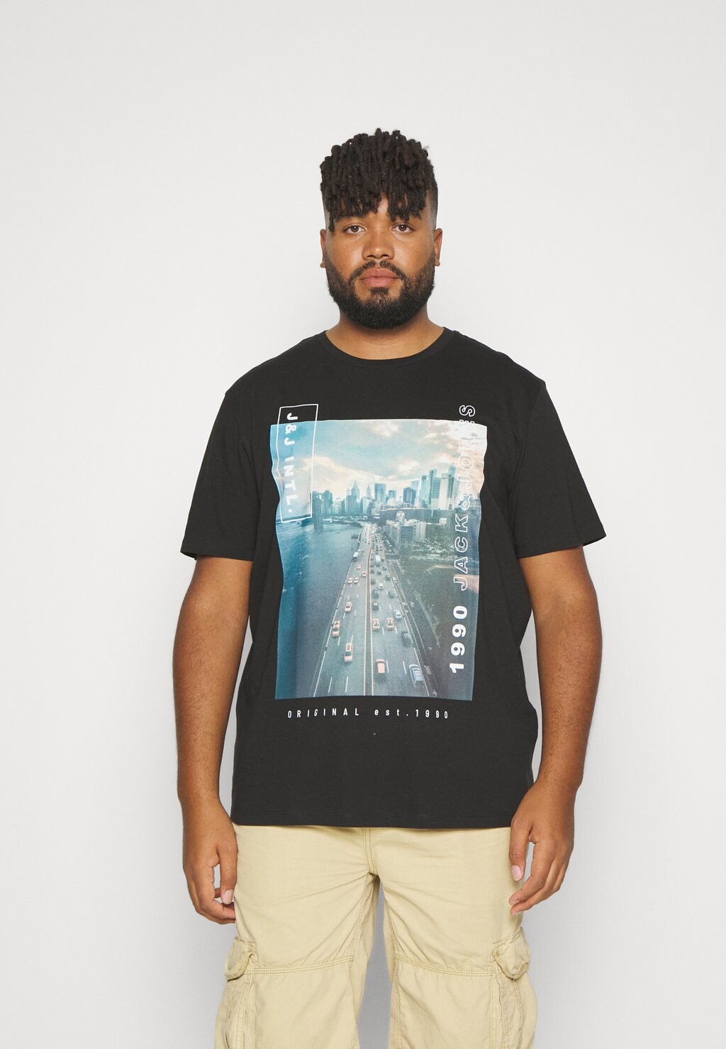 

Футболка с принтом Jack & Jones, черный