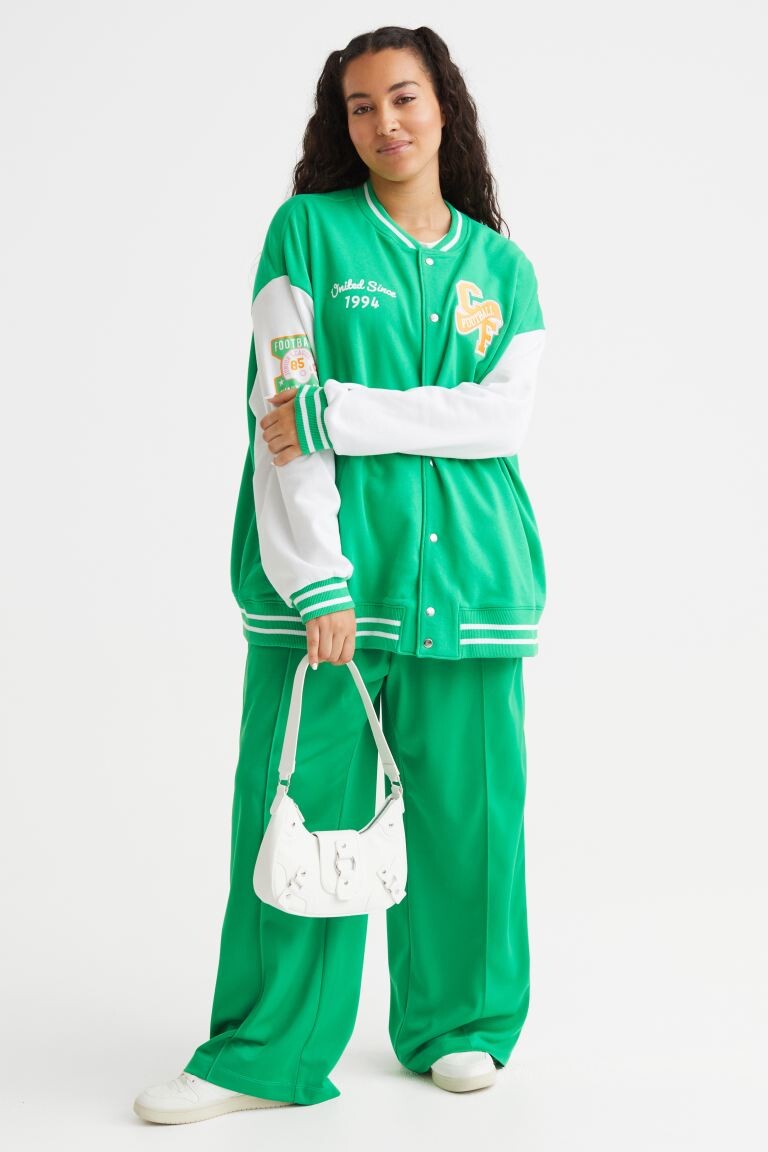 

H&M+ Толстовка в стиле бейсбол оверсайз, зеленый/белый