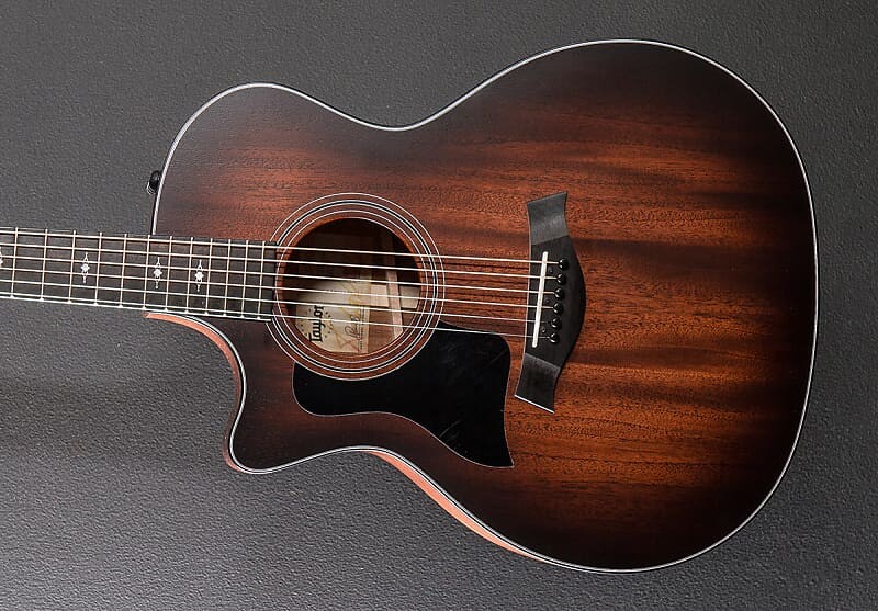 

324CE Левая рука Taylor 324CE Left Hand