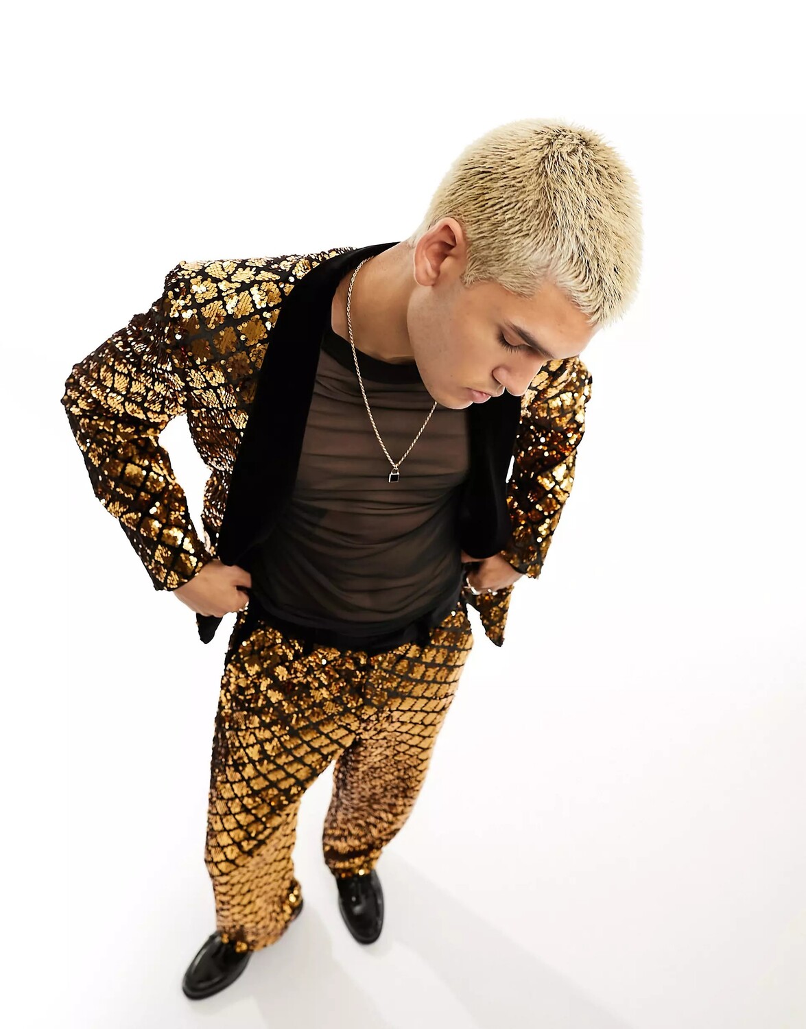 

Пиджак Asos Design Skinny Suit In Sequin Diamond Velvet, черный, золотой