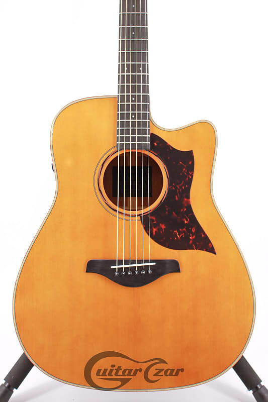 

Yamaha A3M ARE Dreadnought Cutaway Vintage Natural A3M VN