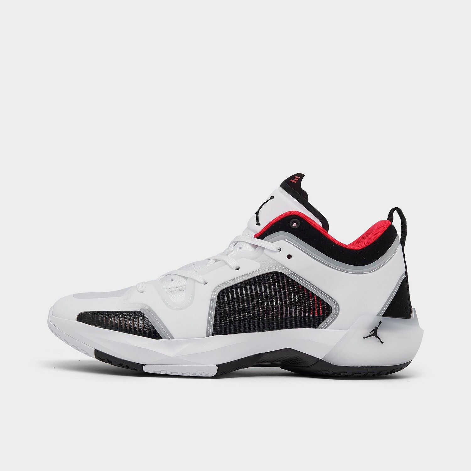

Баскетбольные кроссовки Air Jordan 37 Low, белый