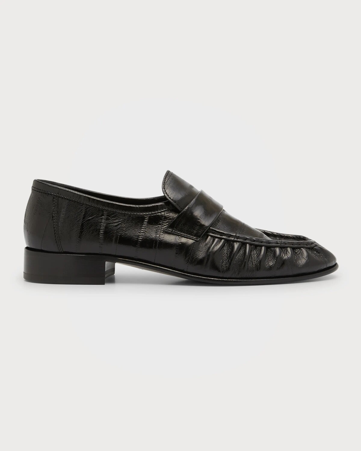 

Мягкие кожаные лоферы на плоской подошве THE ROW, цвет Blk Black
