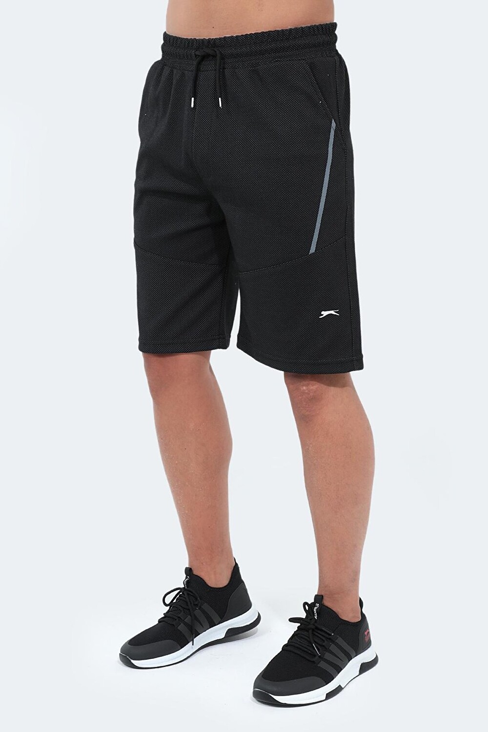 

PLUTO Мужские шорты черные SLAZENGER