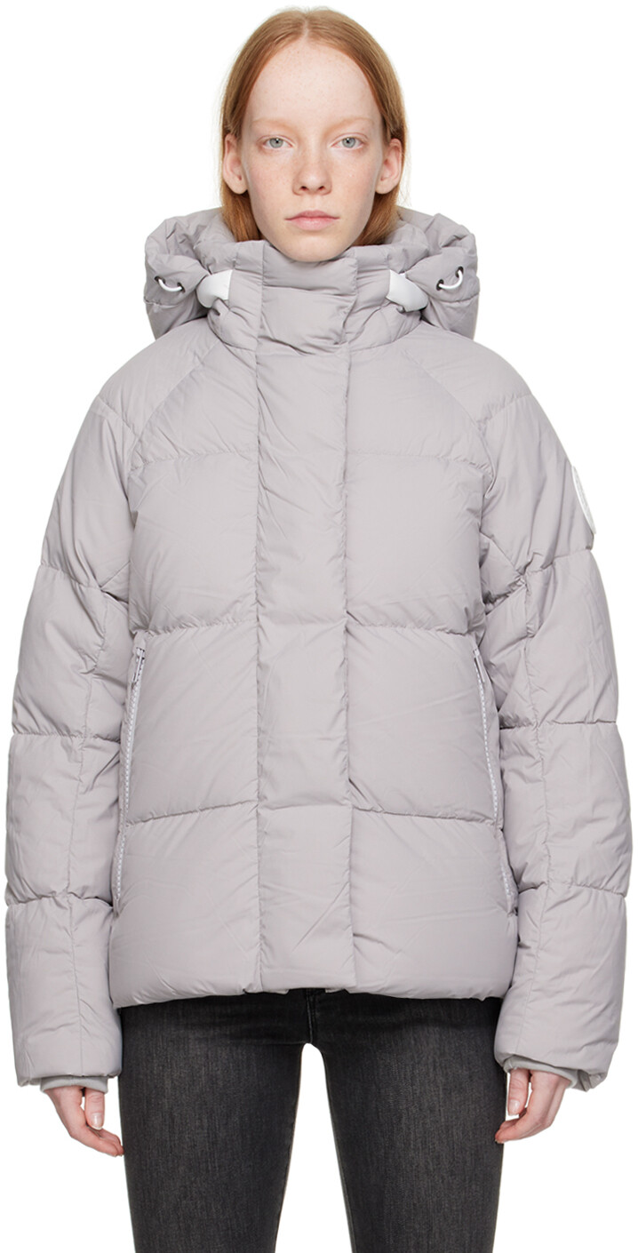 

Серый пуховик Junction Canada Goose