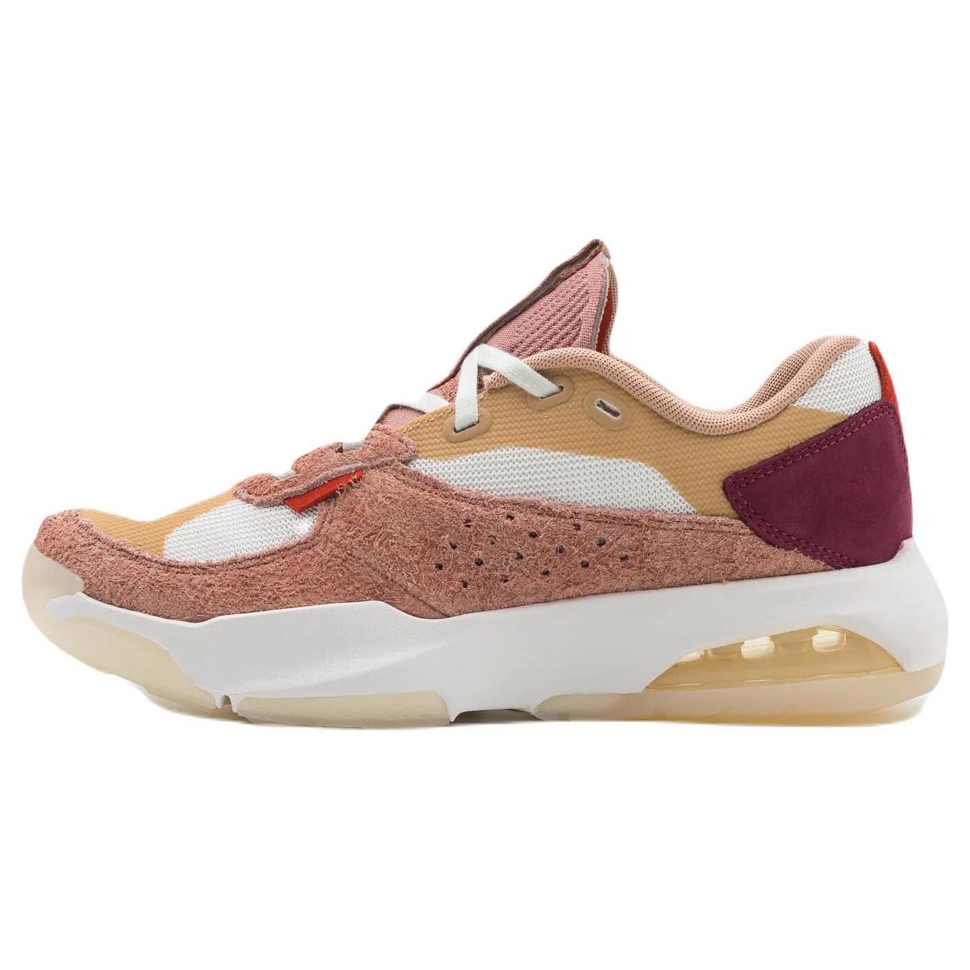 

Кроссовки Nike Air Jordan 200e, коричневый/бежевый/белый