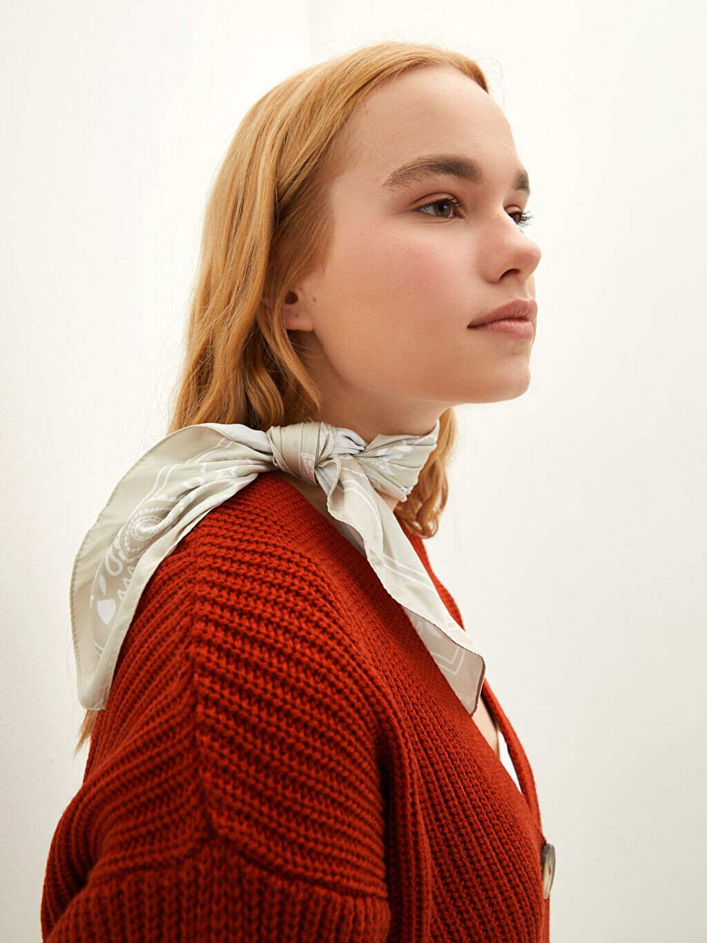 

Женская атласная бандана с узором LCW Accessories