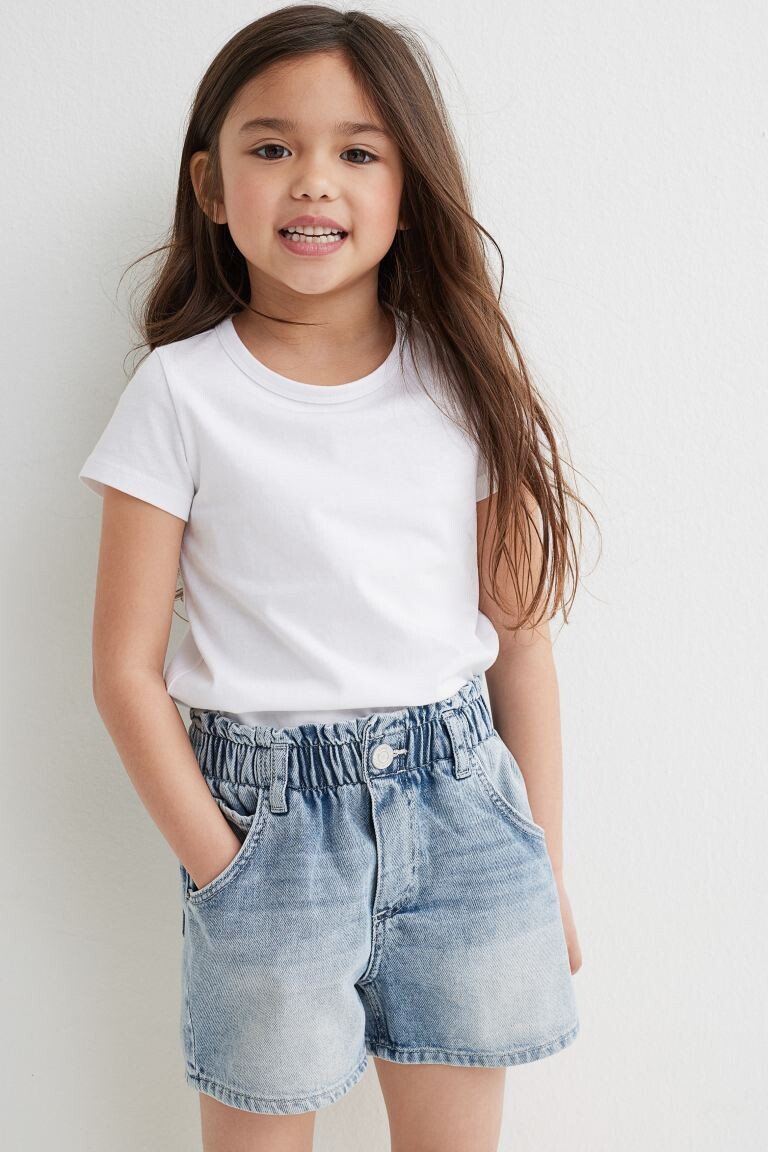 

Джинсовые шорты с талией бумажного мешка H&M