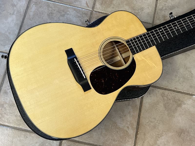 Акустическая гитара 2023 CF Martin 000-18 Acoustic Guitar Natural акустическая гитара crafter ga 6 nc natural