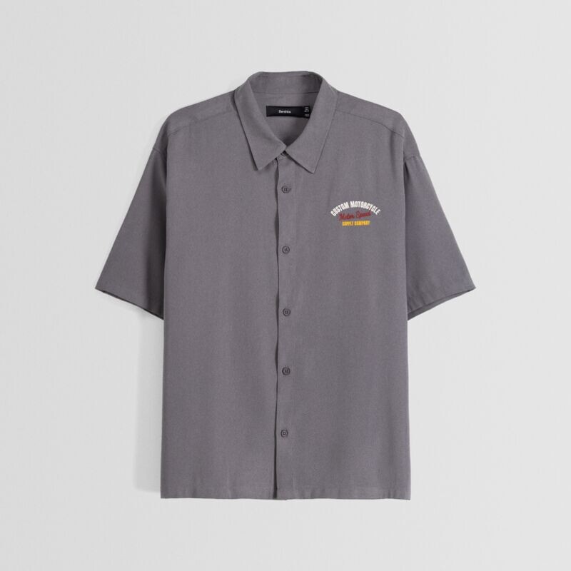 

Рубашка Bershka Embroidered Short Sleeve, серый