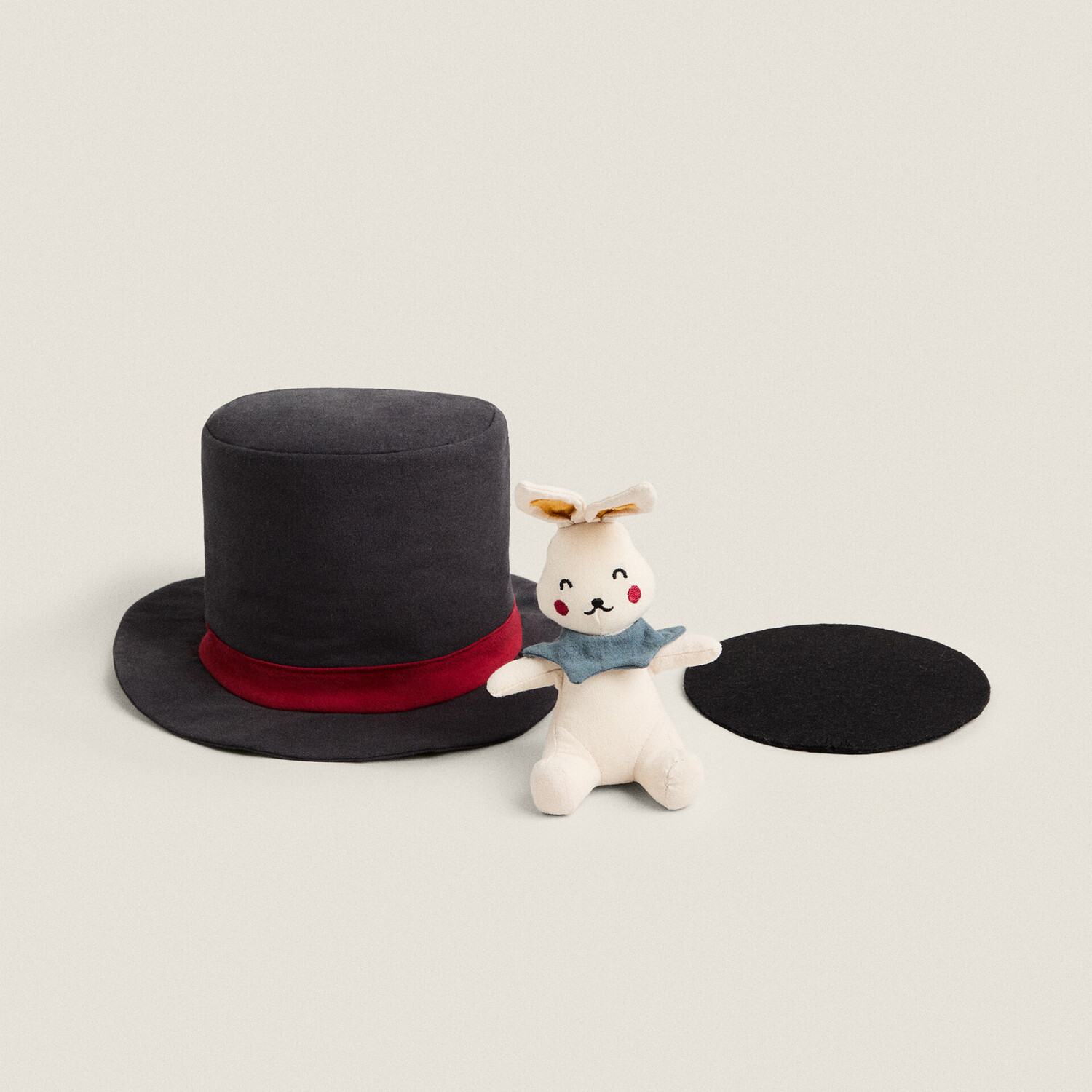 

Детский волшебный кролик в шапке Zara Home, черный