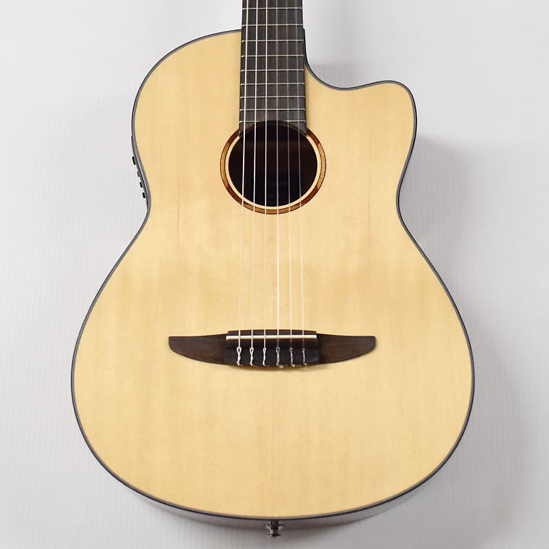 Акустическая/электрическая гитара с нейлоновыми струнами Yamaha NCX1, натуральный цвет NCX1 Acoustic/Electric Nylon String Guitar