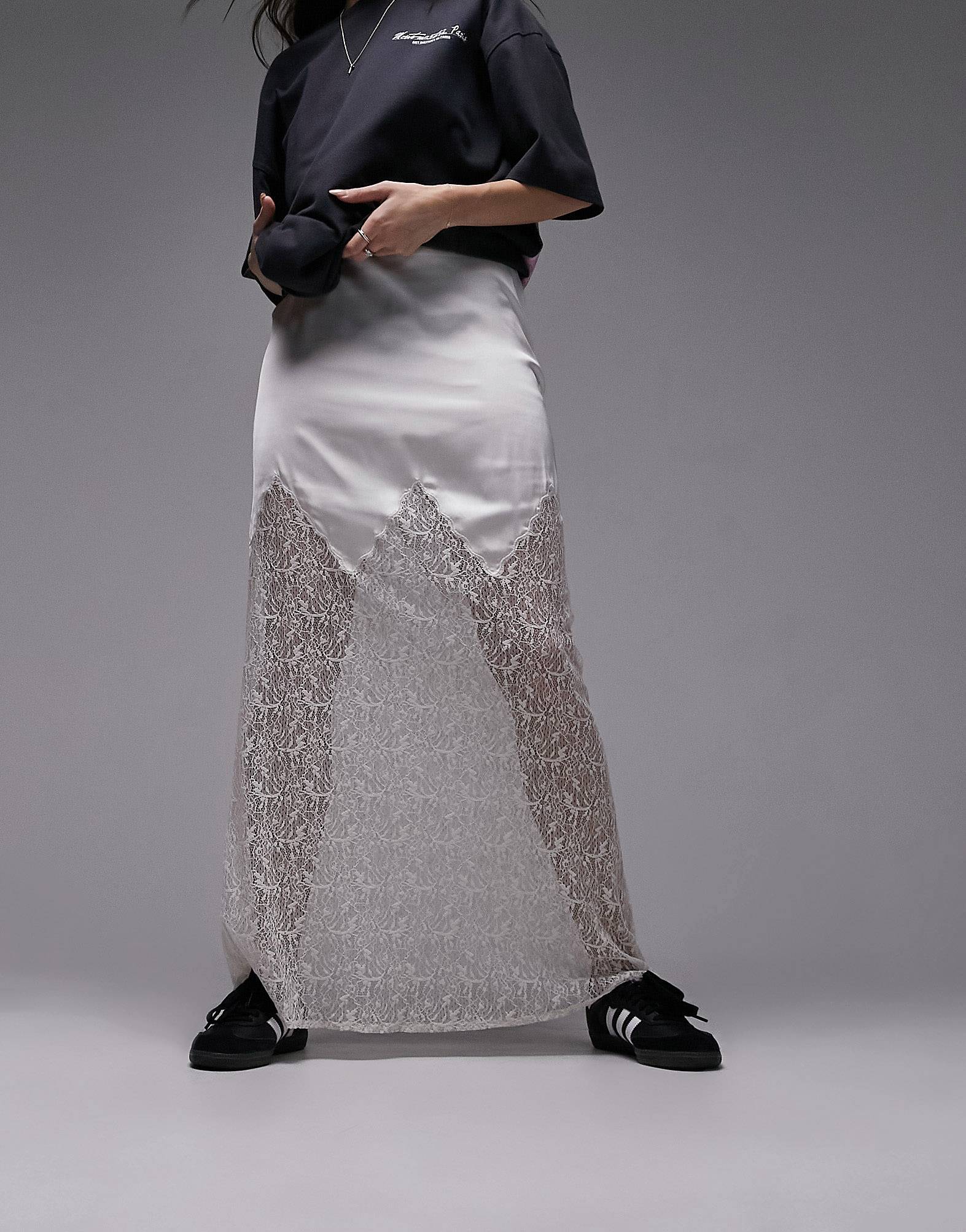 Юбка Topshop Satin, белый юбка trevira светлая 46 размер
