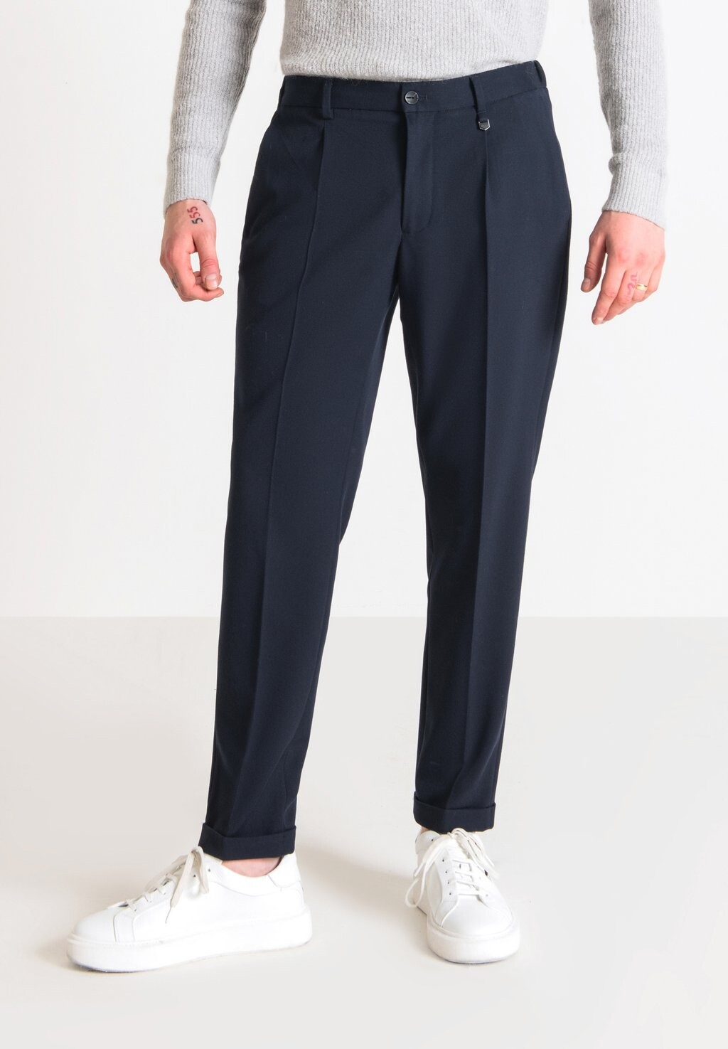 

Чиносы Gustaf Carrot Fit Trousers Antony Morato, цвет blue ink