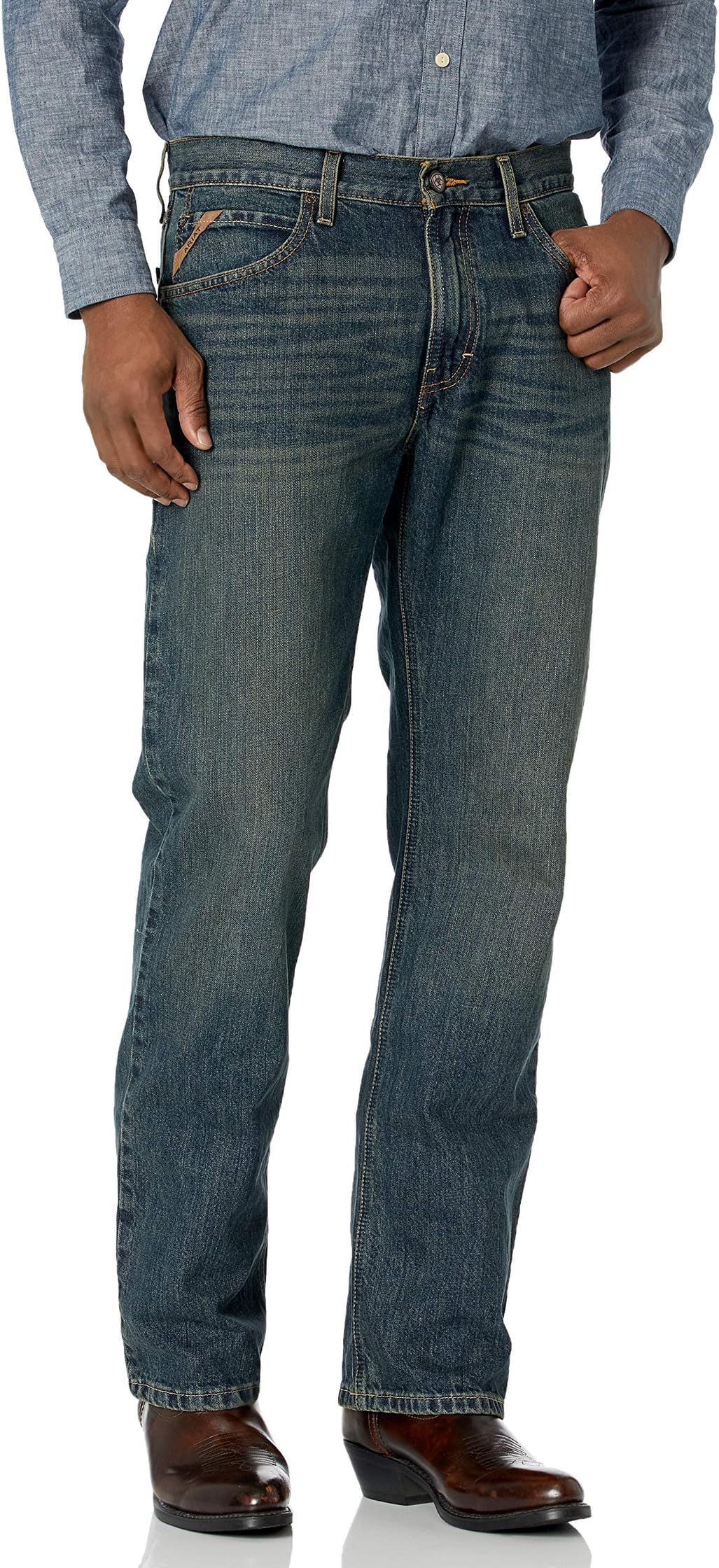 цена Джинсы M2 Relaxed Legacy Bootcut Jeans in Swagger Ariat, цвет Swagger