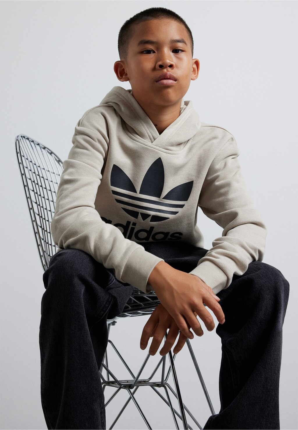 

Толстовка Trefoil Adicolor Unisex adidas Originals, бежевый