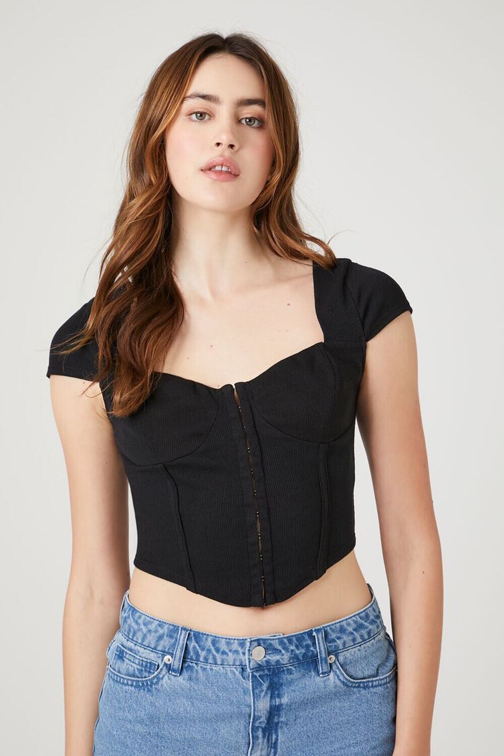 

Укороченный топ с корсетом ребристой вязки на крючках и ушках Forever 21, черный