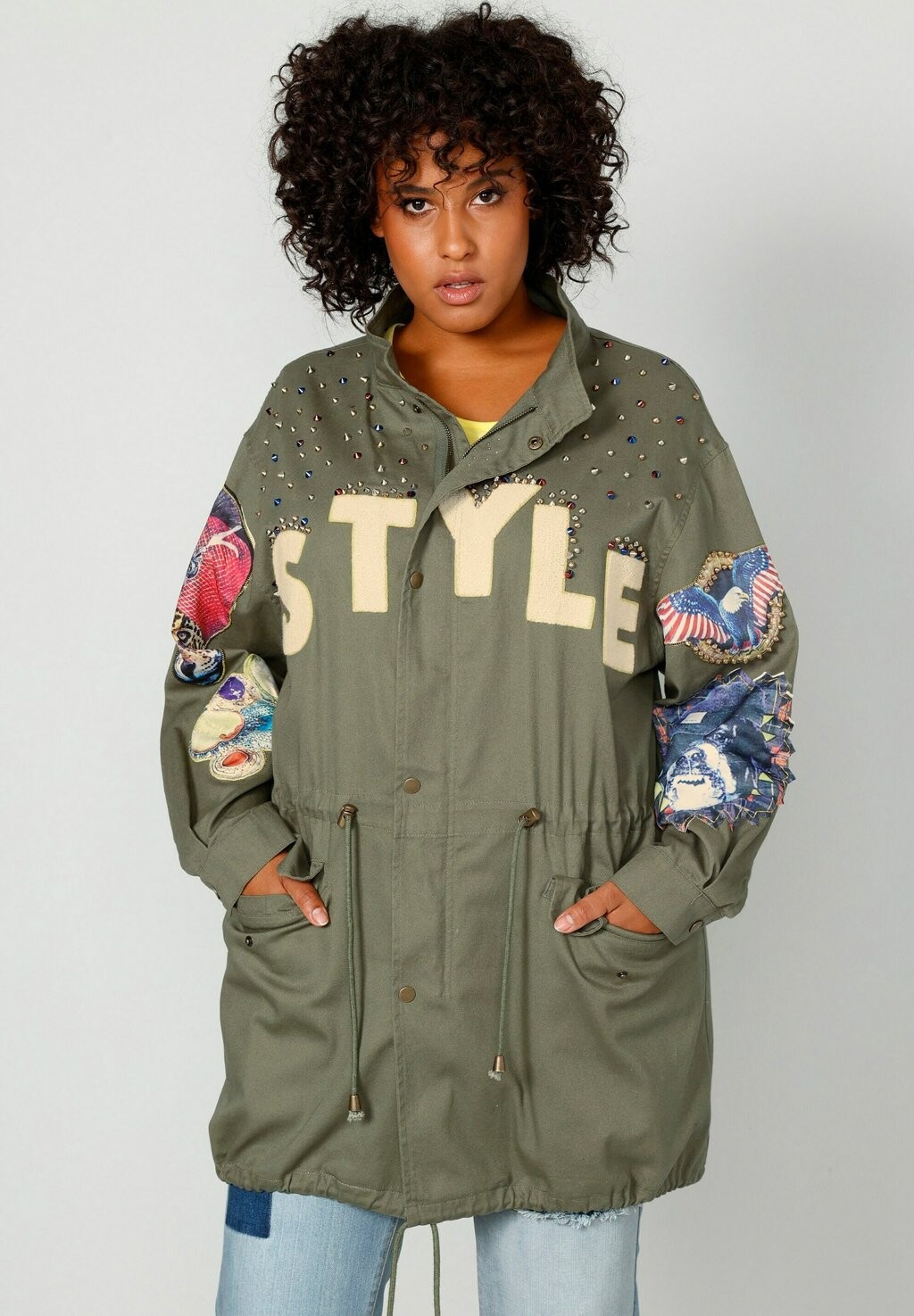 

Парка APPLIKATIONEN STEHKRAGEN ZIPPER Angel of Style, цвет olive