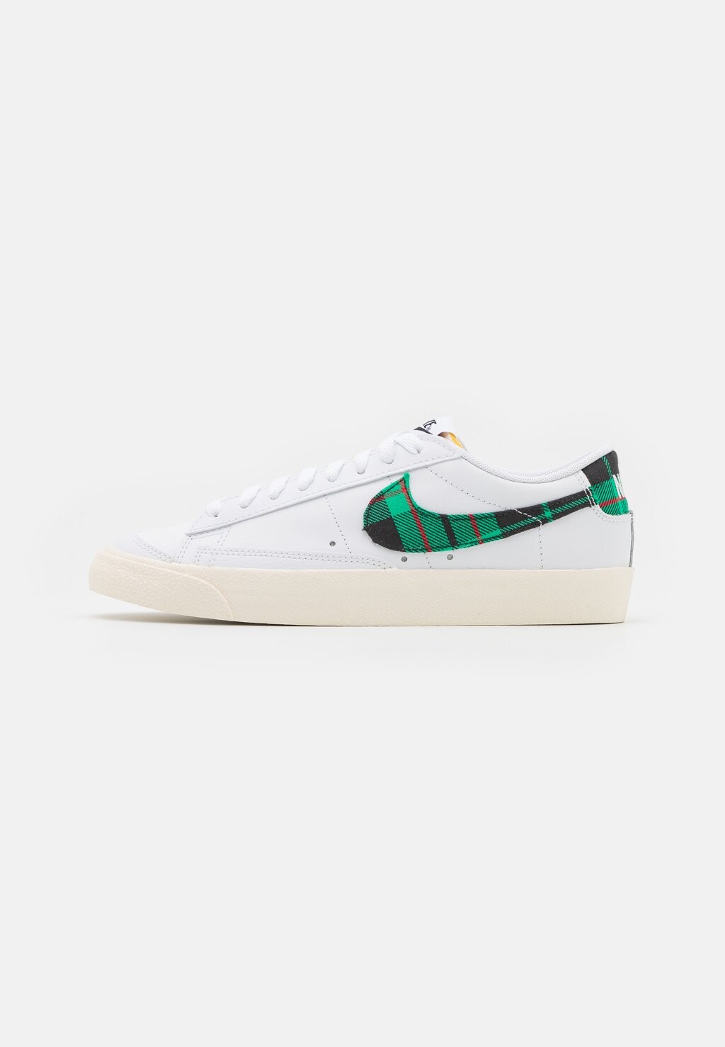 

Кроссовки Nike Blazer 77 Prm Nos, белый / зеленый стадион