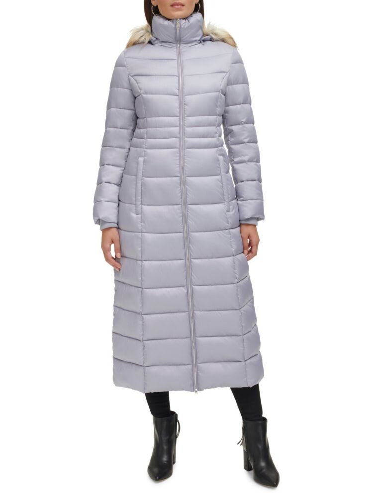 

Пуховик макси с отделкой из искусственного меха Kenneth Cole, серебро