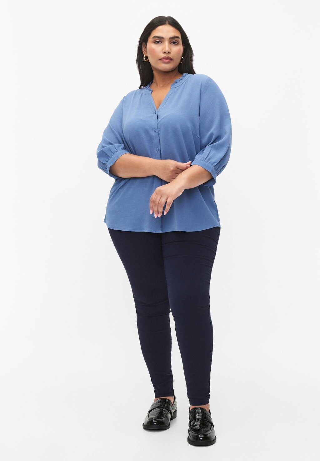 

Рубашка With 3/4 Sleeves And Ruffle Collar Zizzi, цвет moonlight blue