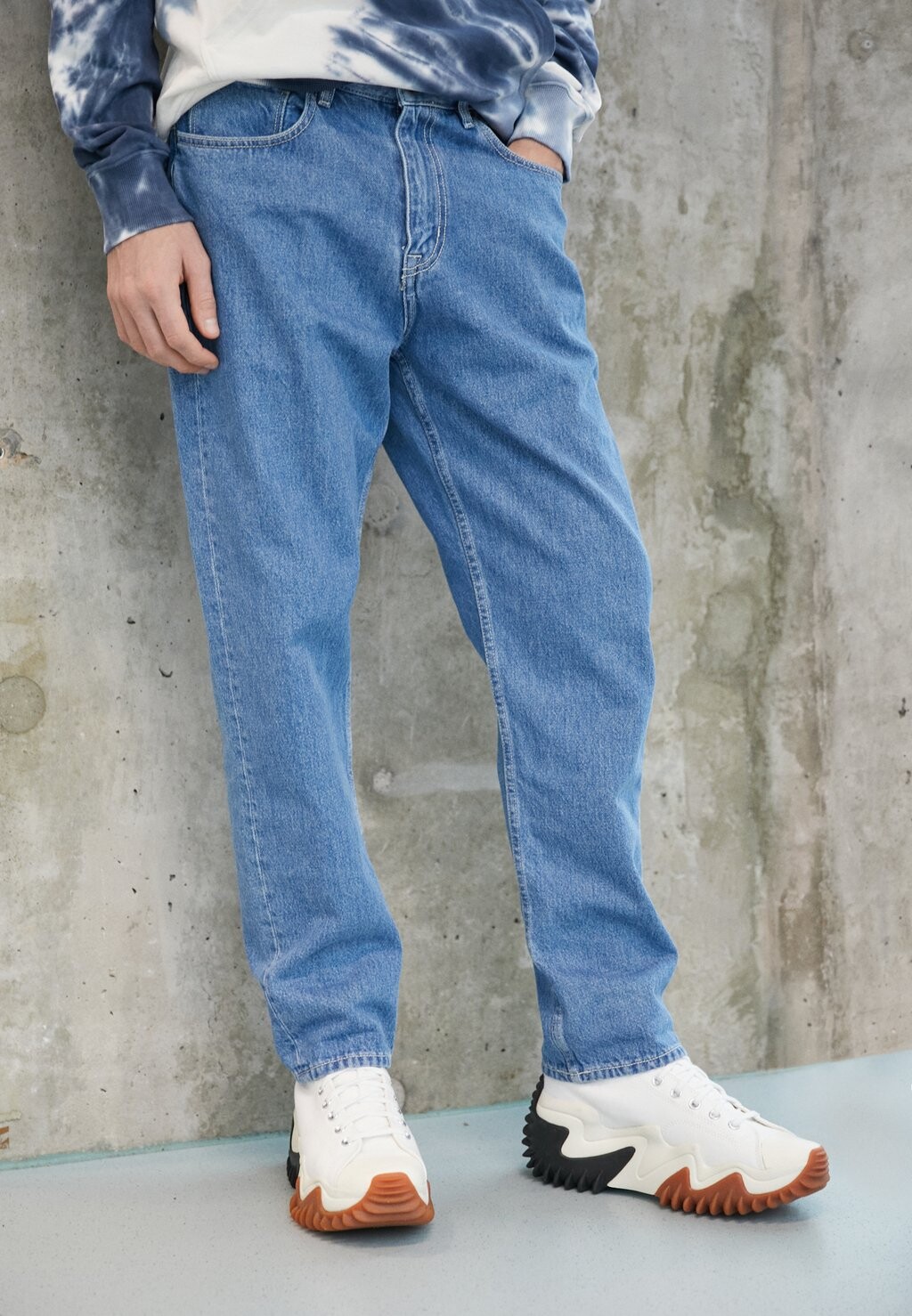 

Зауженные джинсы Quiksilver