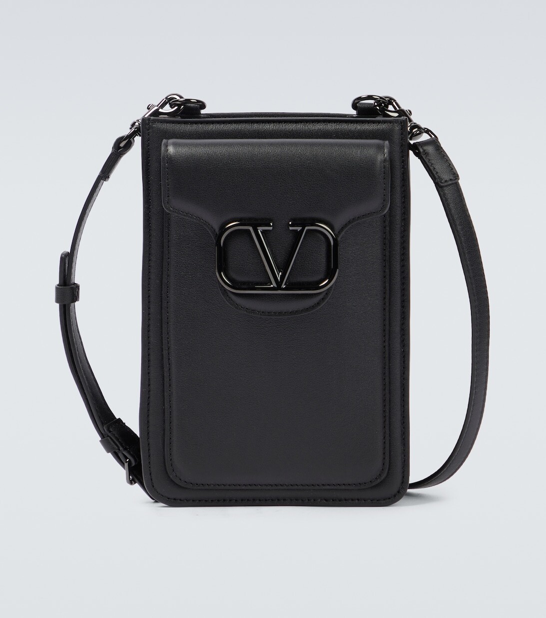 

Кожаный клатч с Vлоготипом Valentino Garavani, черный