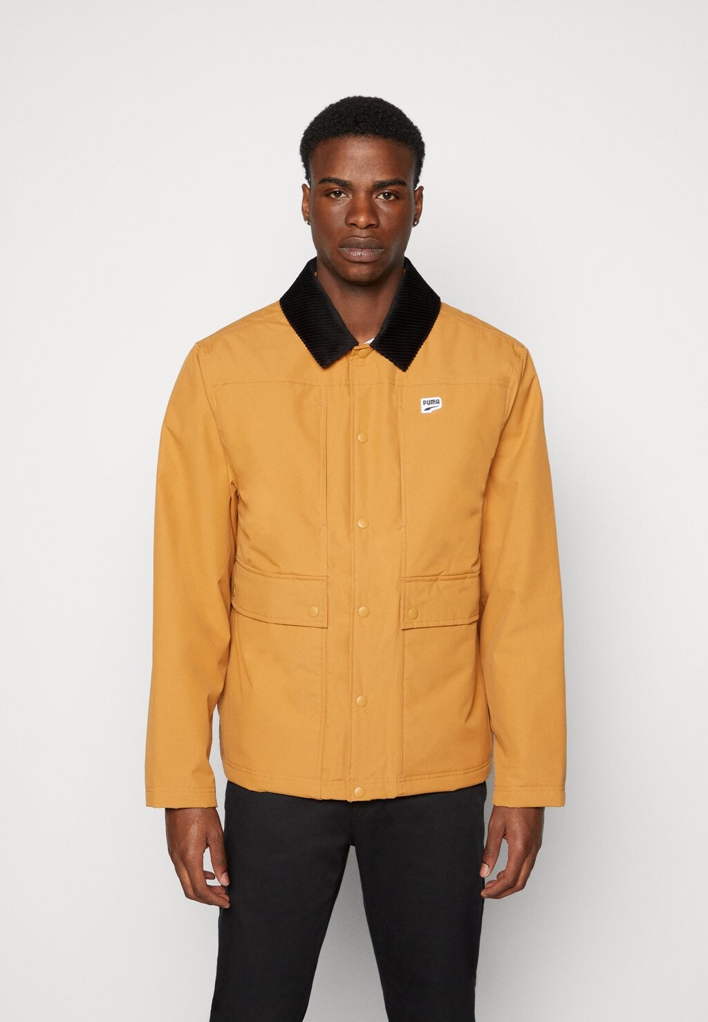 

Куртка Entertainment Puma КУРТКА DOWNTOWN PADDED COACH, цвет пустыни
