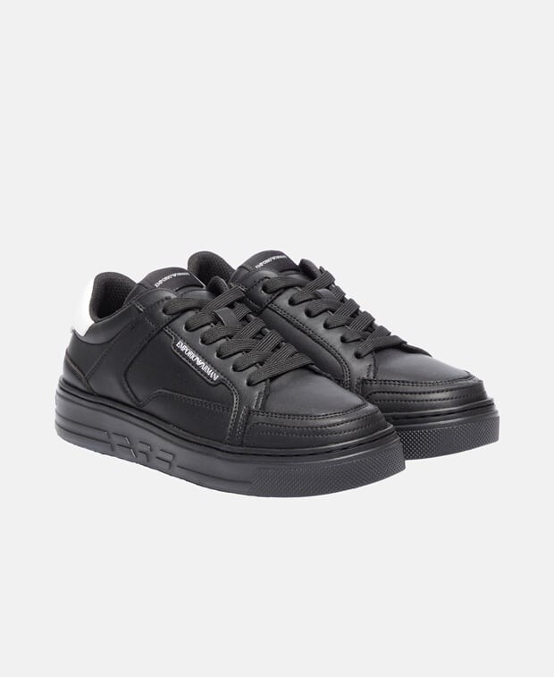 

Кроссовки Emporio Armani, черный