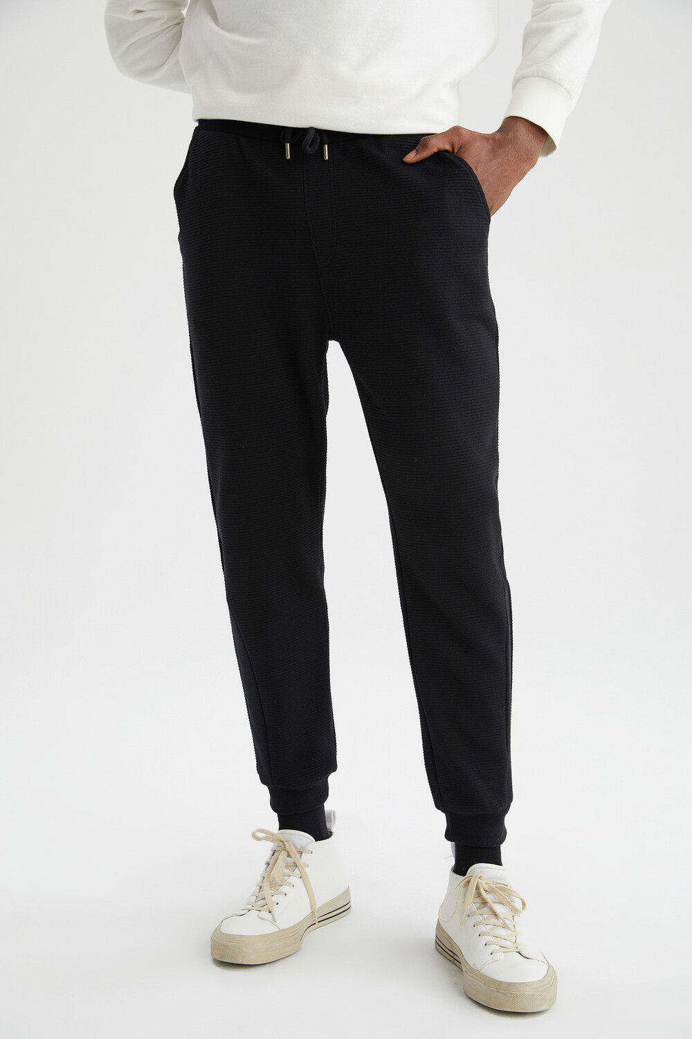 

Спортивные брюки DeFacto SLIM FIT, черный