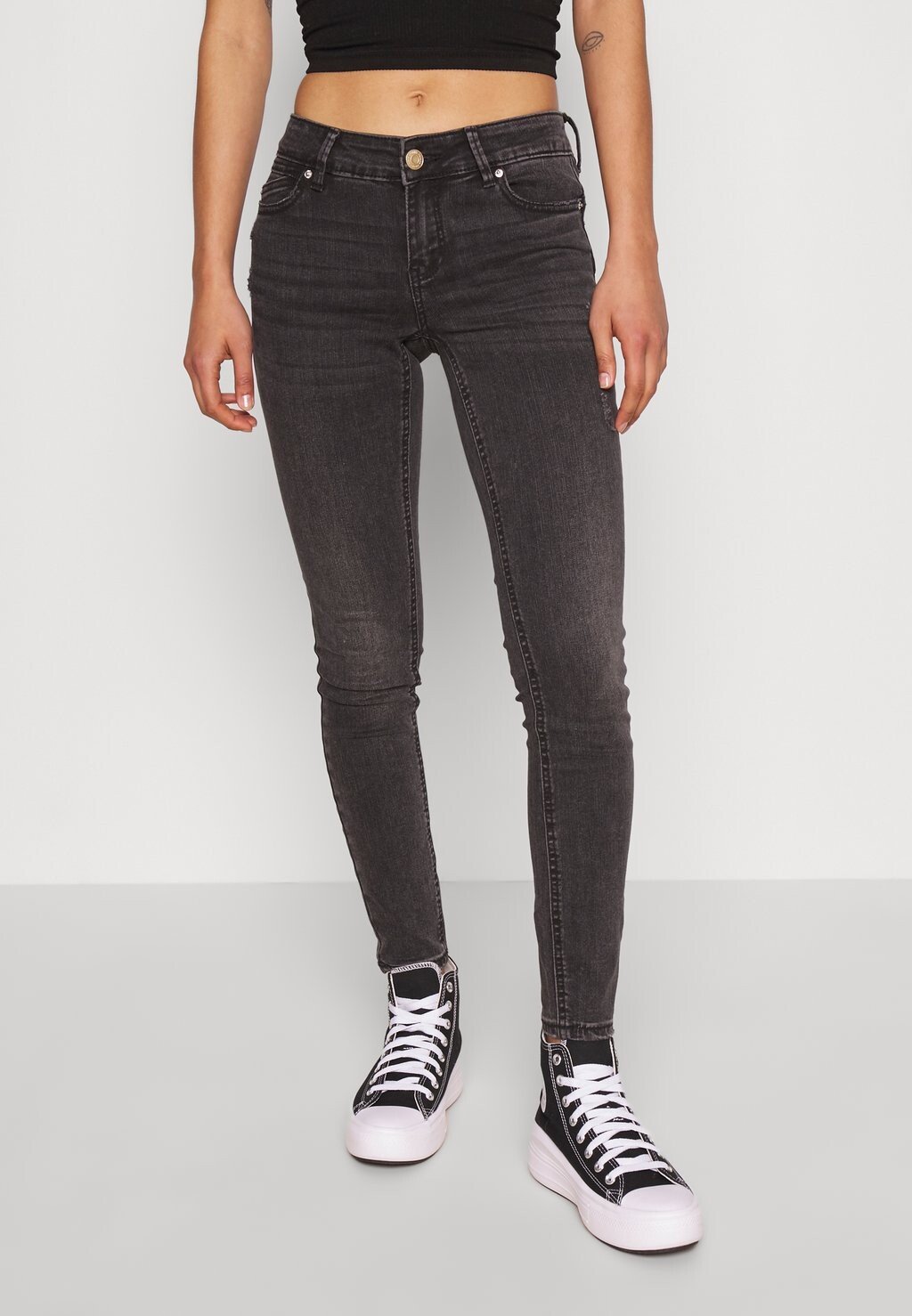 

Джинсы Skinny Fit Vero Moda