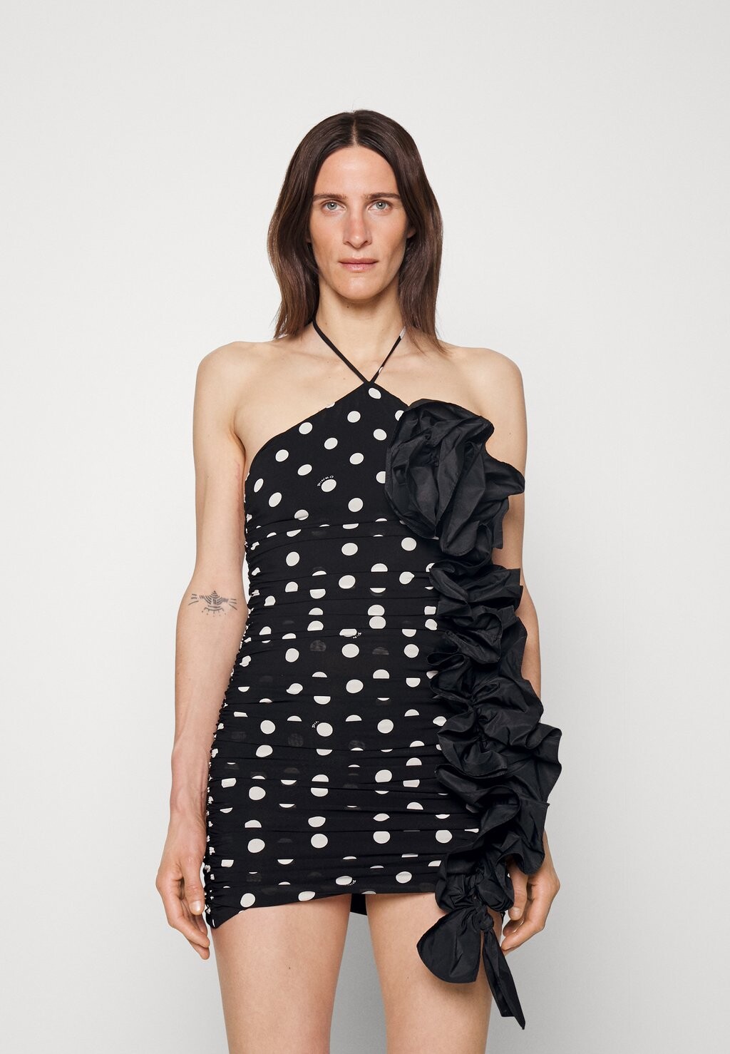 

Элегантное платье Activation Georgette Dress Pinko, цвет black/white