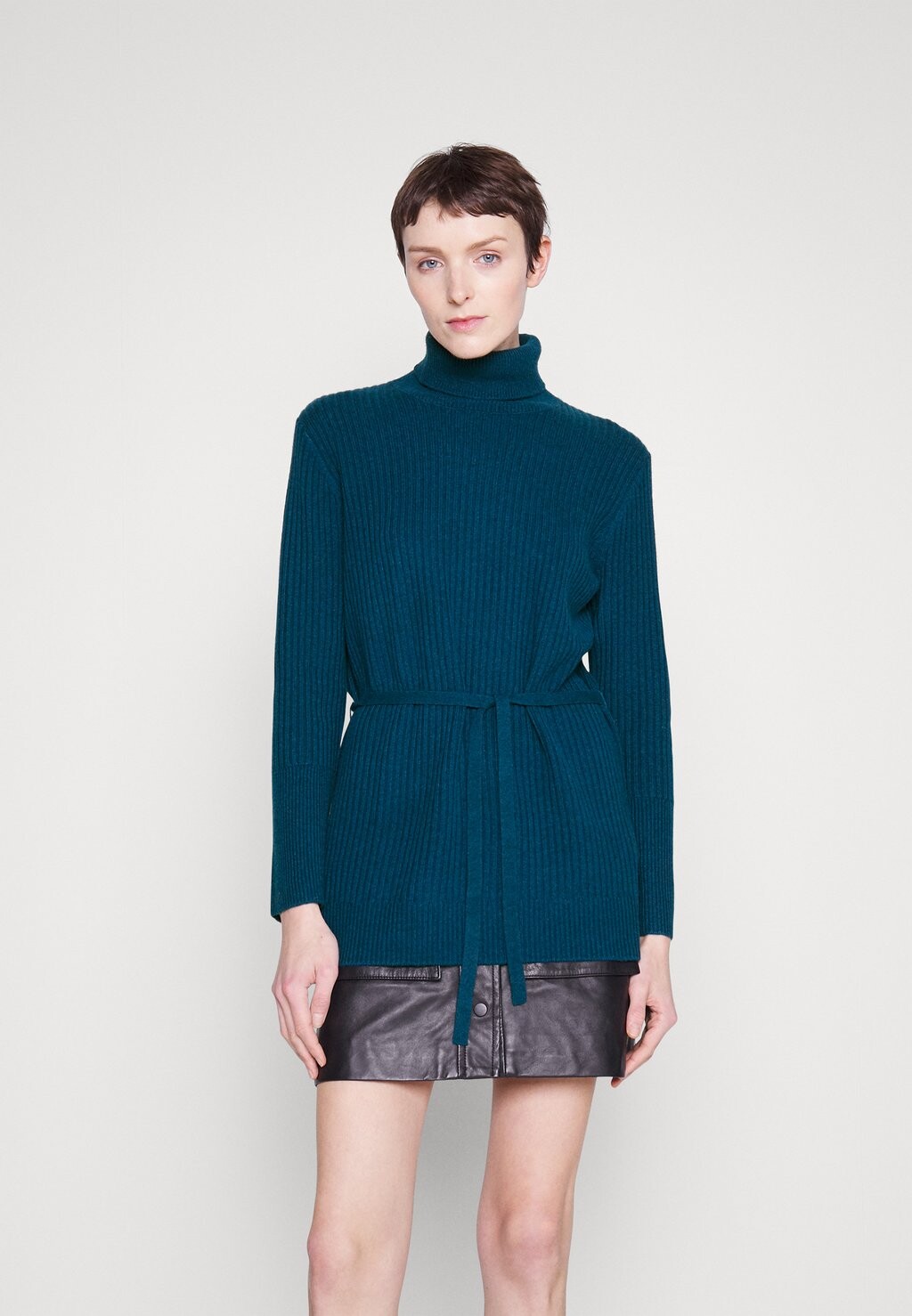 

Свитер pure cashmere