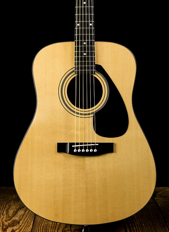 Акустическая гитара Yamaha Gigmaker Deluxe Acoustic Guitar Package акустическая гитара yamaha f1hc acoustic guitar package