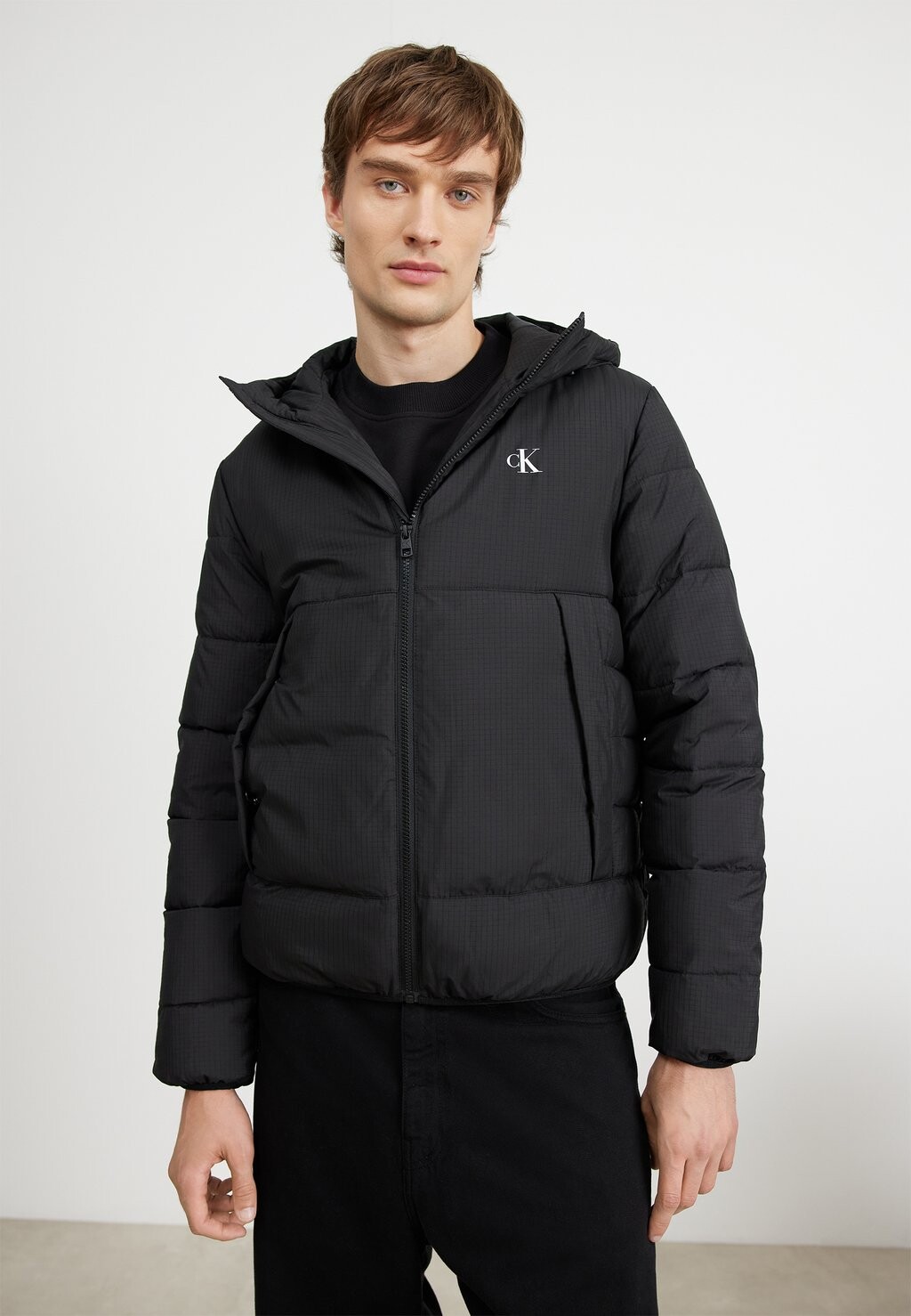 

Зимняя куртка Calvin Klein Jeans ЛЕГКАЯ СТЕГАНАЯ КУРТКА, черный