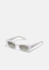 цена Солнцезащитные очки Ray-Ban, белый