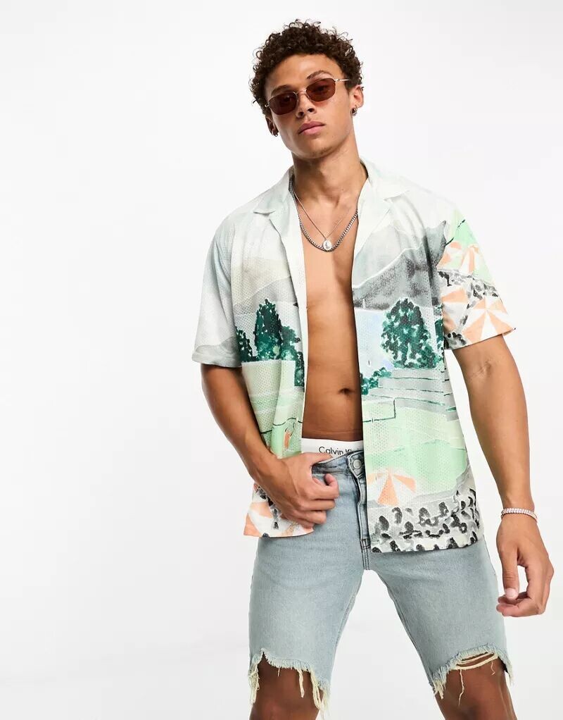 

Abercrombie & Fitch рубашка из разноцветной сетки с короткими рукавами, воротником с лацканами и пейзажным принтом