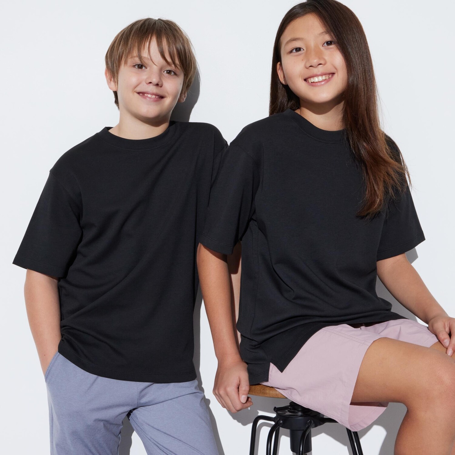 

Футболка хлопковая AIRism UNIQLO, черный
