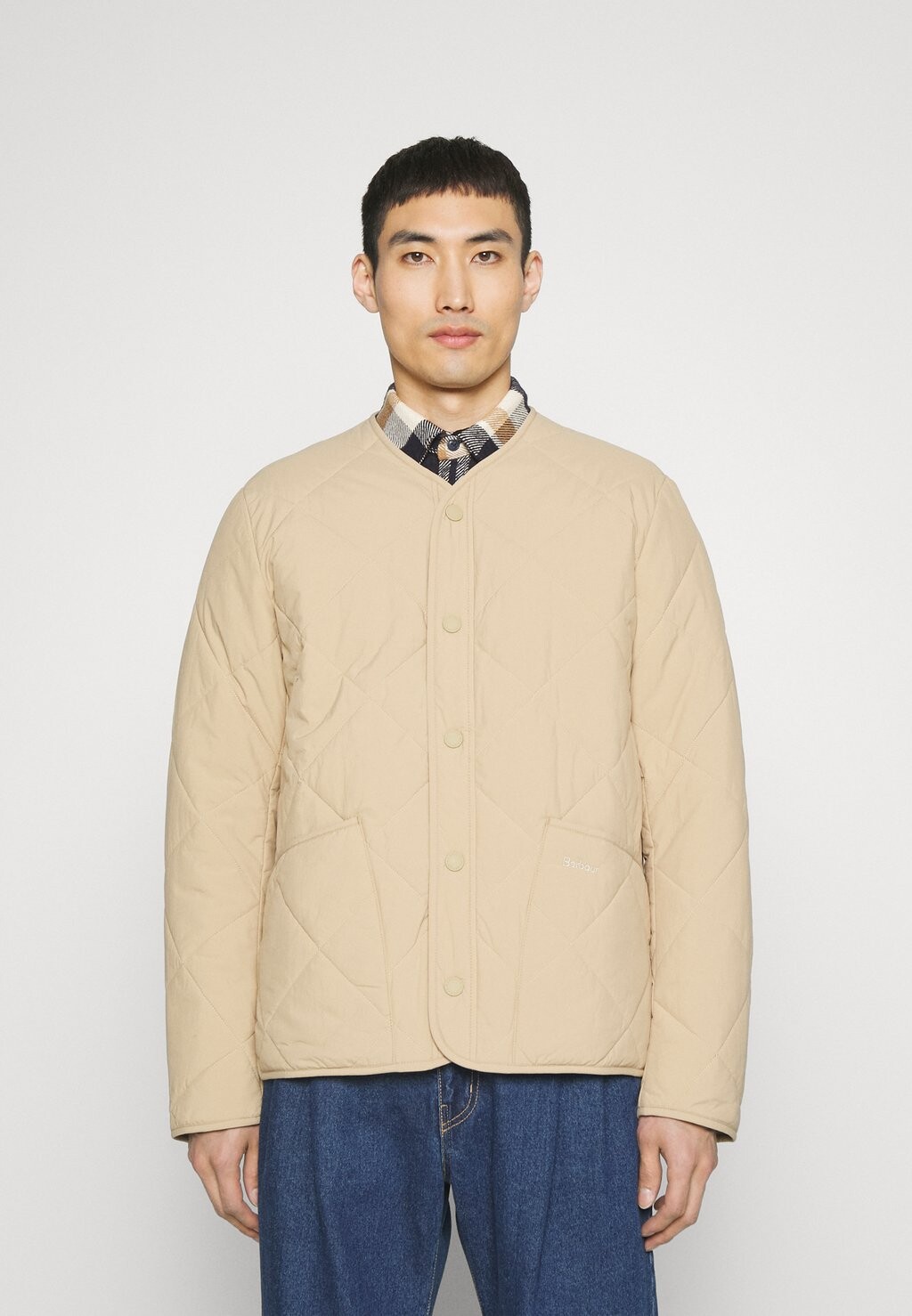 

Демисезонная куртка Barbour, бежевый