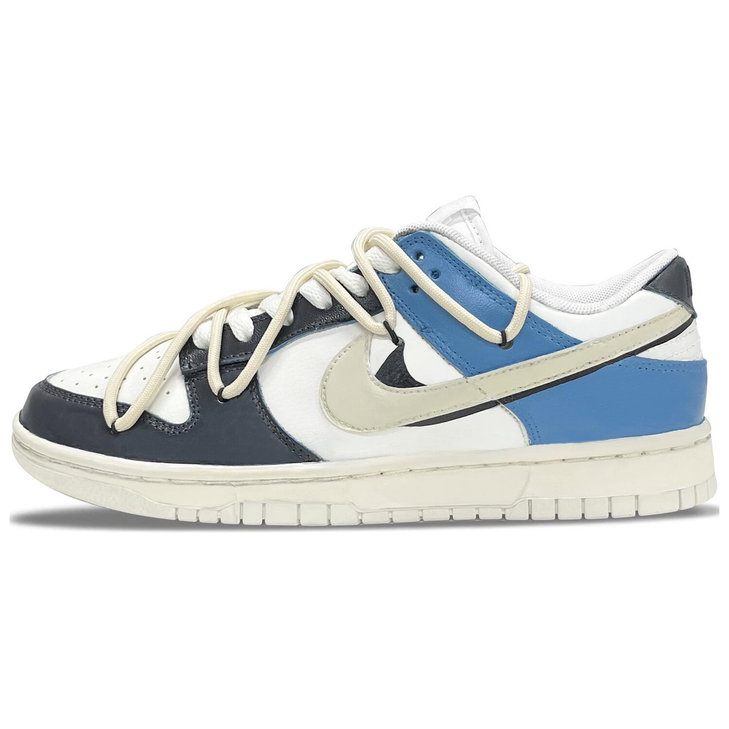 

Кроссовки для скейтбординга Nike Dunk Low женские