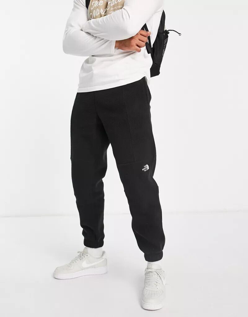 

Черные флисовые джоггеры The North Face Shispare эксклюзивно для ASOS