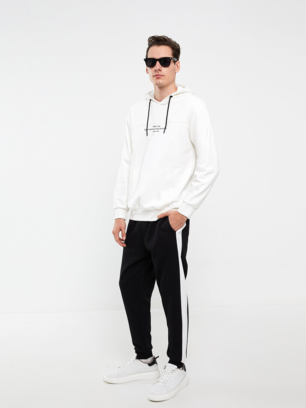 

Мужские спортивные штаны для бега стандартного кроя LCW Casual, новый черный