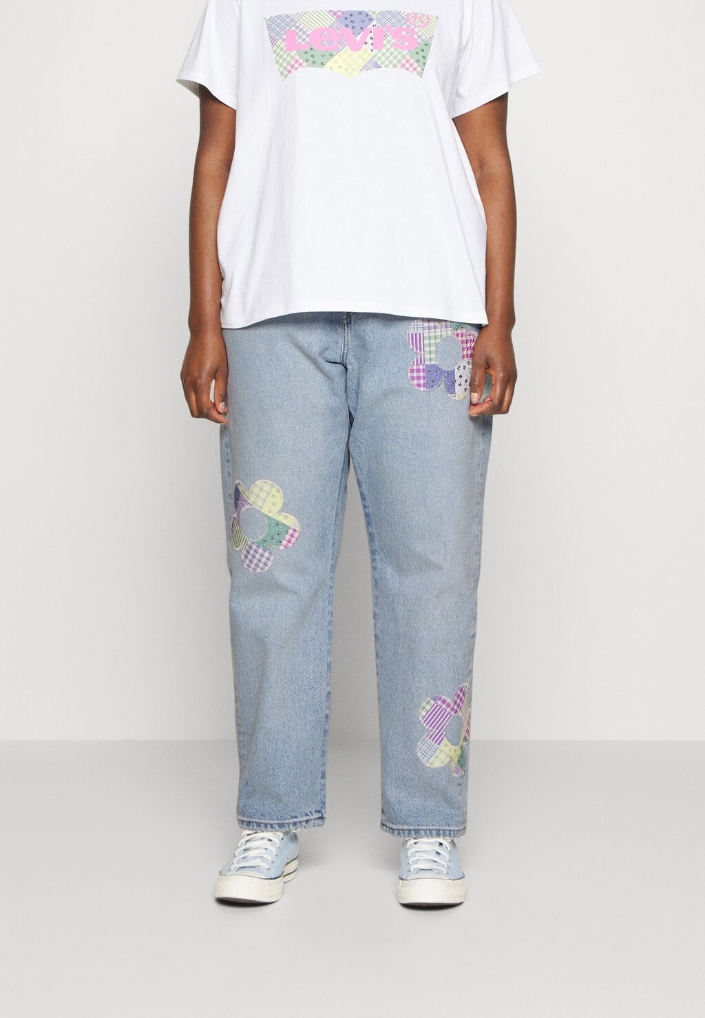 

Джинсы прямого кроя Levi's 501 Jeans For Women, плюс свежесть как день