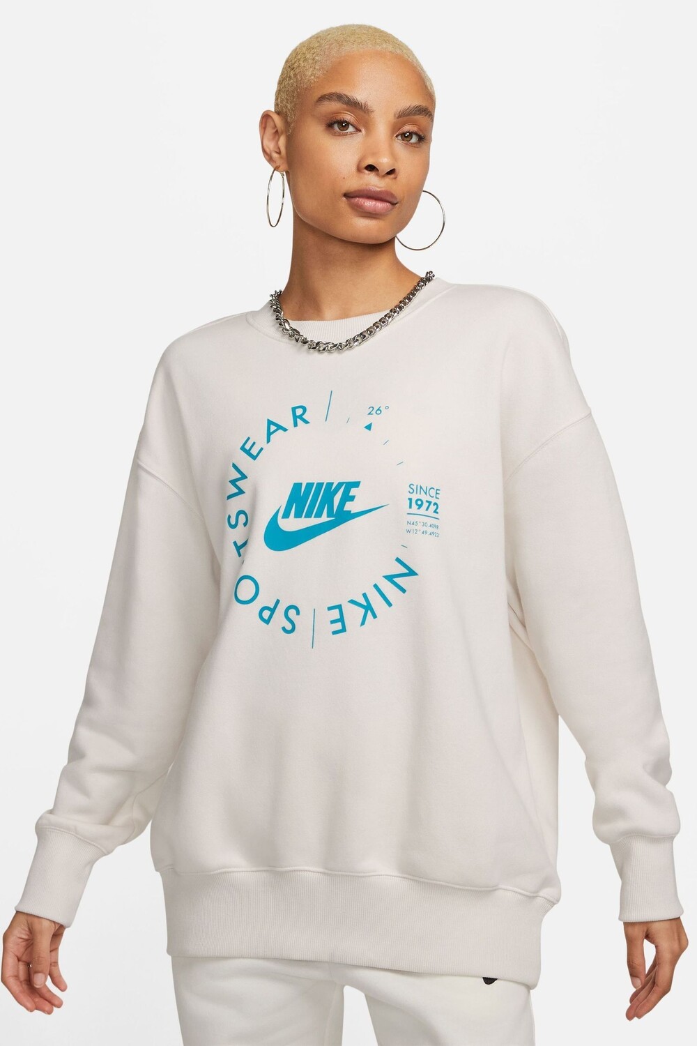 

Толстовка оверсайз с круглым вырезом Nike, белый