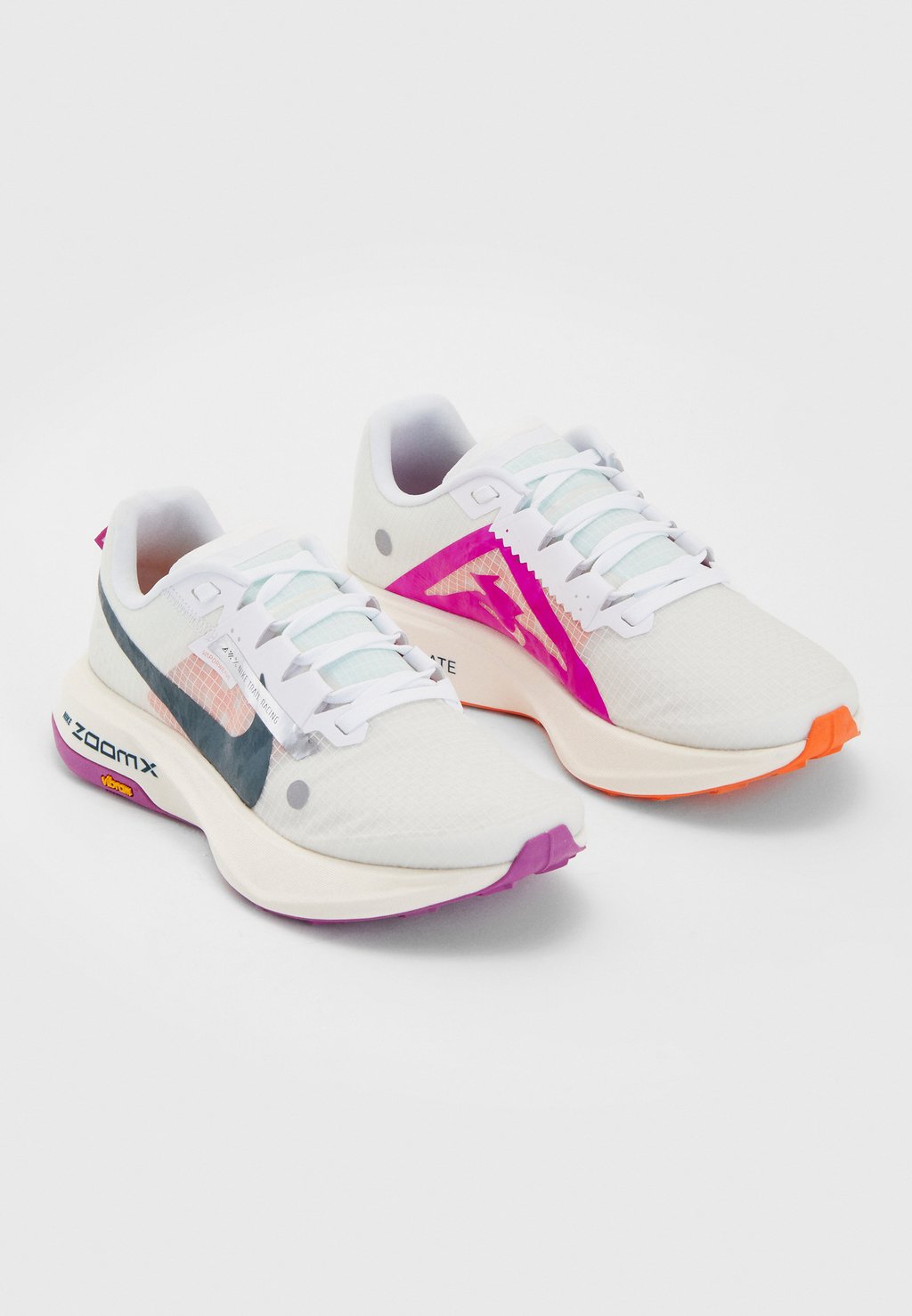 Кроссовки для бега по пересеченной местности ZOOMX ULTRAFLY TRAIL Nike, цвет white/ deep jungle/safety orange