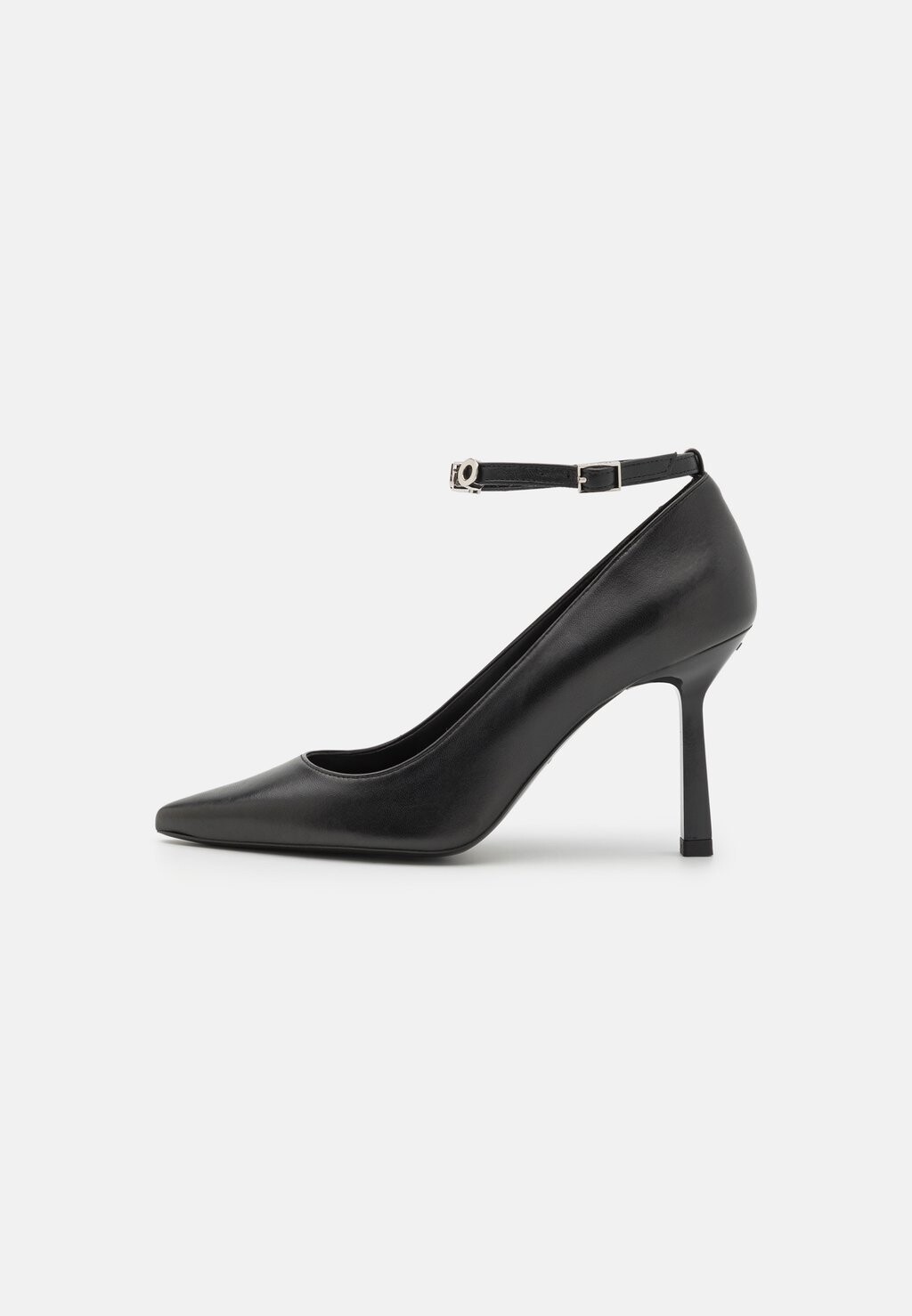 

Туфли KATNISS HUGO, цвет black